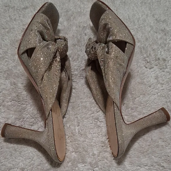 Jessica Simpson Glittering Silver Heels - Picture 4 of 7